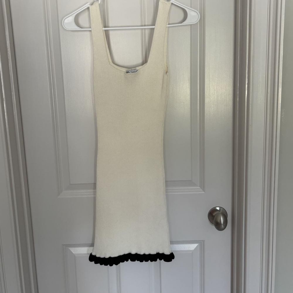 Zara Cream Maxi Dress with Black Trim